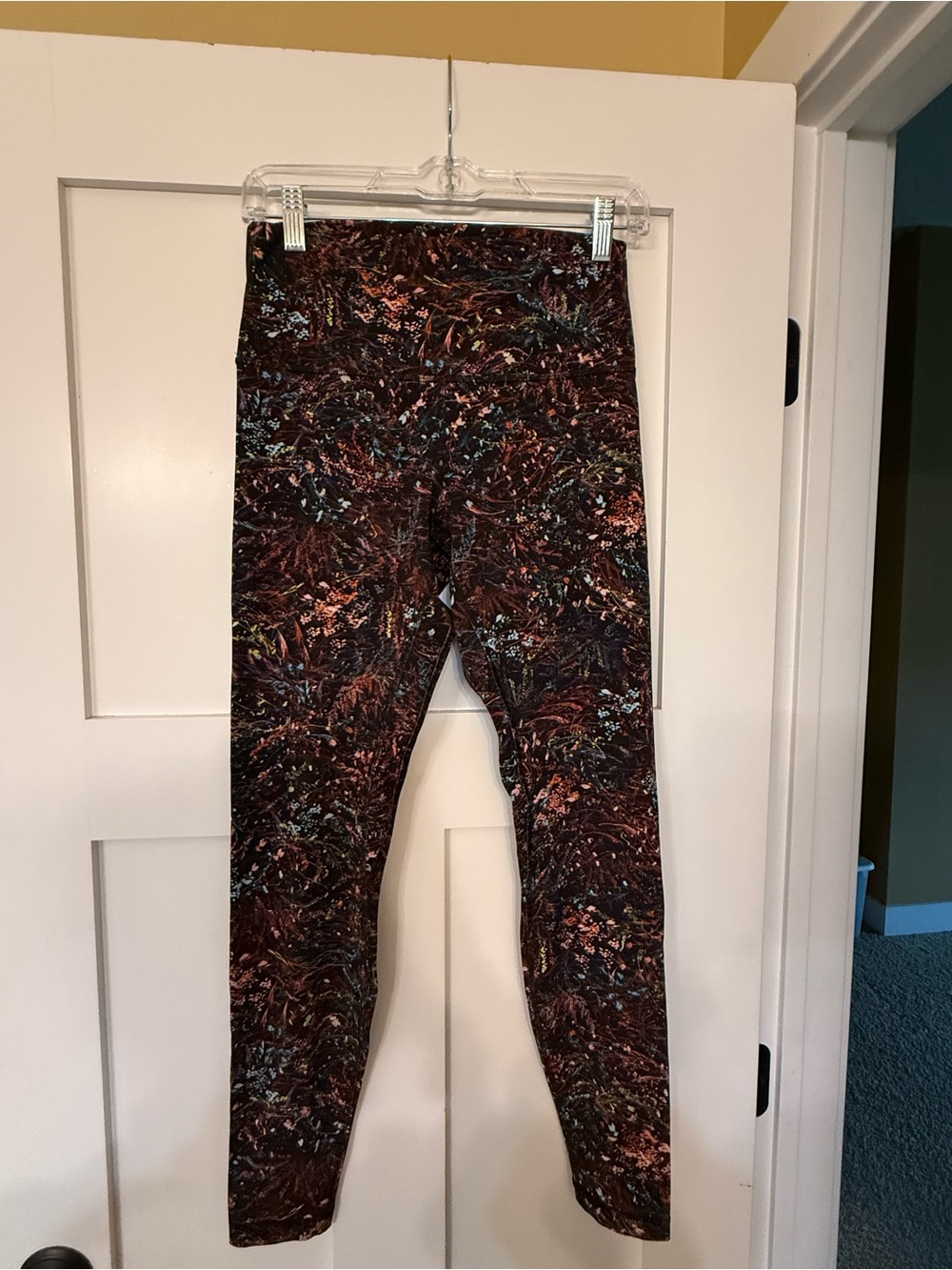 Lululemon Align High Rise 28” Foliage Overlay Multi Size 8